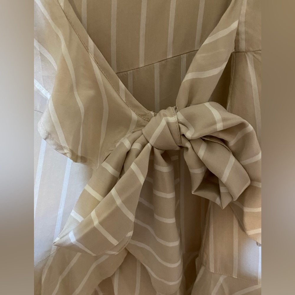 LEITH Ruffled blouse Size M - Picture 6 of 9